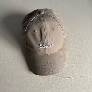 Titleist Men's Tan Golf hat
